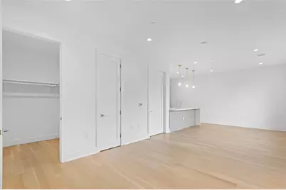 6025 Blvd East #308, West New York, NJ 07093 - Photo 7