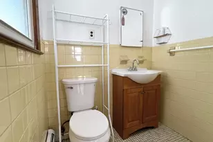 421 Manila Ave, Jersey City, NJ 07302 - Photo 23