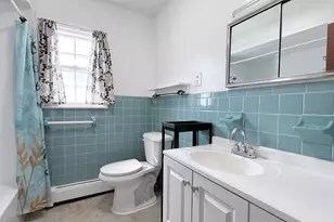 421 Manila Ave, Jersey City, NJ 07302 - Photo 13