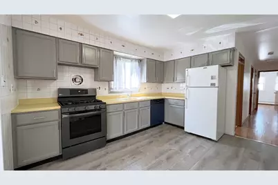 421 Manila Ave #3, Jersey City, NJ 07302 - Photo 5