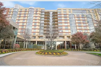 8100 River Rd #209, North Bergen, NJ 07047 - Photo 1
