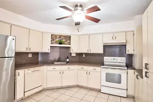 720 Harmon Cove Tower, Secaucus, NJ 07094 - Photo 13