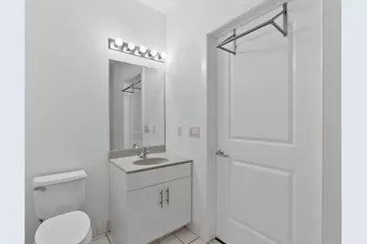 172 Culver Ave #206, Jersey City, NJ 07305 - Photo 7