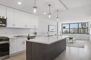 7002 Blvd E, Guttenberg, NJ 07093 - Photo 1