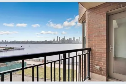 20 Avenue At Port Imperial #237, West New York, NJ 07093 - Photo 17