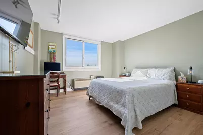 100 Manhattan Ave #1207, Union City, NJ 07087 - Photo 11