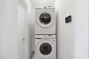 233 1/2 Summit Ave, Jersey City, NJ 07304 - Photo 19