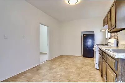 48 Carlton Ave, Jersey City, NJ 07307 - Photo 5