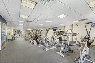 110 Shearwater Ct E, Jersey City, NJ 07305 - Photo 15