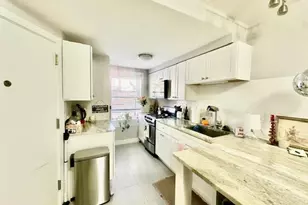 233 Bloomfield St, Hoboken, NJ 07030 - Photo 3