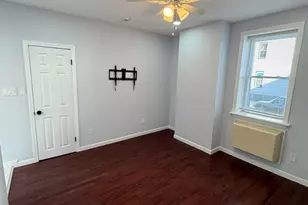 19 Hopkins Ave, Jersey City, NJ 07306 - Photo 7