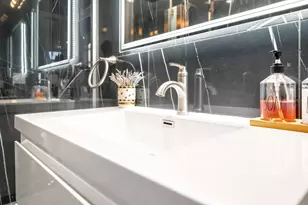 209 Bowers St, Jersey City, NJ 07307 - Photo 43