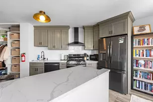 7000 Blvd E, Guttenberg, NJ 07093 - Photo 15