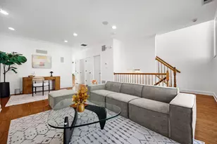 373 King Ct, West New York, NJ 07093 - Photo 1