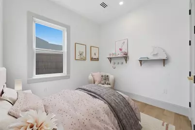 206 Sherman Ave #3, Jersey City, NJ 07307 - Photo 17