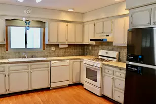 768 4th St, Secaucus, NJ 07094 - Photo 9
