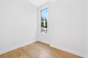 20 Storms Ave, Jersey City, NJ 07306 - Photo 13