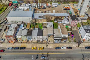 134 Broadway, Jersey City, NJ 07306 - Photo 31