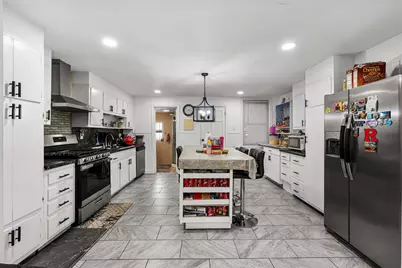 134 Broadway, Jersey City, NJ 07306 - Photo 11