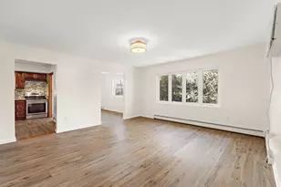 184 Central Ln, Secaucus, NJ 07094 - Photo 3