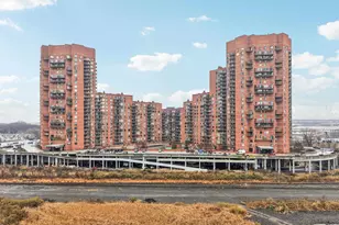 530 Harmon Cove Tower, Secaucus, NJ 07094 - Photo 37