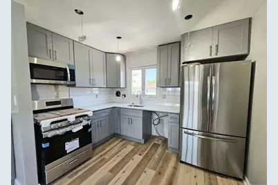 22 Kennedy Ct #2, Lyndhurst Township, NJ 07071 - Photo 5