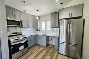22 Kennedy Ct, Lyndhurst Township, NJ 07071 - Photo 5