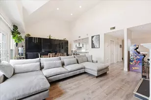 101 Shearwater Ct E, Jersey City, NJ 07305 - Photo 3