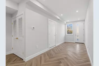 31 Clinton Ave, Jersey City, NJ 07304 - Photo 15