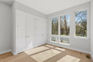 31 Clinton Ave, Jersey City, NJ 07304 - Photo 21