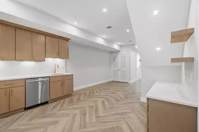 31 Clinton Ave, Jersey City, NJ 07304 - Photo 11