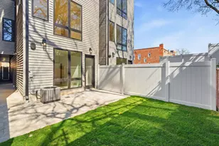 31 Clinton Ave, Jersey City, NJ 07304 - Photo 5