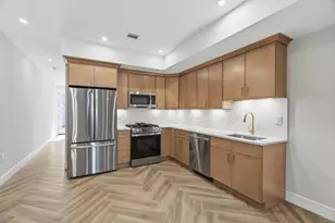 31 Clinton Ave, Jersey City, NJ 07304 - Photo 9