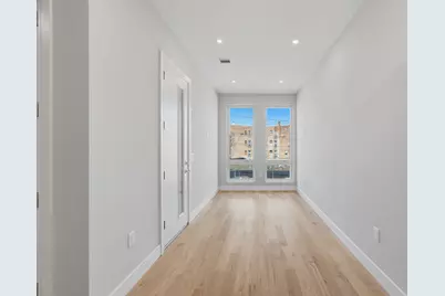 31 Clinton Ave, Jersey City, NJ 07304 - Photo 33