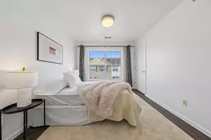 3 Soho Dr, Jersey City, NJ 07305 - Photo 13