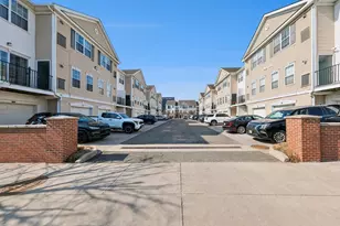 3 Soho Dr, Jersey City, NJ 07305 - Photo 21