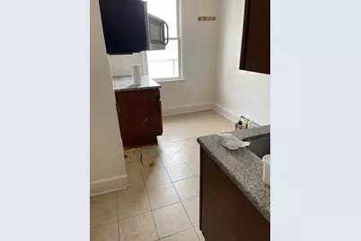 18 Graham Ave, Jersey City, NJ 07307 - Photo 19