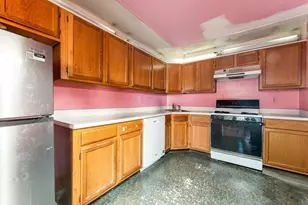 15 Cedar St, Jersey City, NJ 07305 - Photo 9