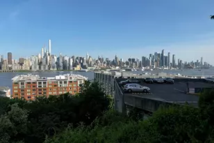 6045 Blvd E, West New York, NJ 07093 - Photo 9