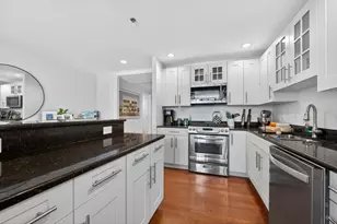 1025 Maxwell Ln, Hoboken, NJ 07030 - Photo 7