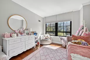 1025 Maxwell Ln, Hoboken, NJ 07030 - Photo 15