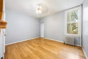 25 Van Reypen St, Jersey City, NJ 07306 - Photo 15