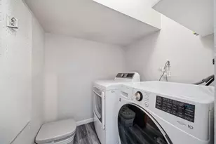 274 Sunset Key, Secaucus, NJ 07094 - Photo 19