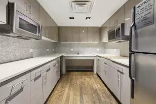 102 Christopher Columbus Dr, Jersey City, NJ 07302 - Photo 31