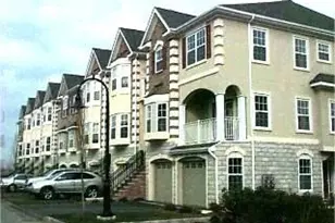 106 Osprey Ct, Secaucus, NJ 07094 - Photo 3