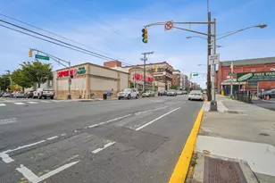11 Cuneo Pl, Jersey City, NJ 07307 - Photo 25