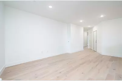 8621 River Rd #6D, North Bergen, NJ 07047 - Photo 7