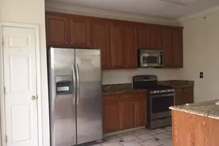 15 Alexander Ct, Jersey City, NJ 07305 - Photo 3