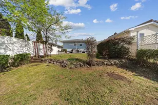 7025 Cottage Ave, North Bergen, NJ 07047 - Photo 19