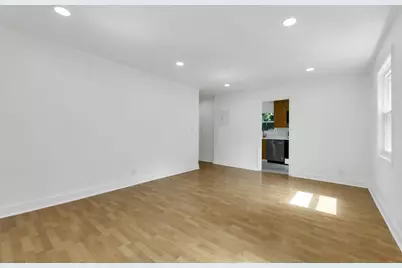 179 Christie Heights St #B, Leonia, NJ 07605 - Photo 5